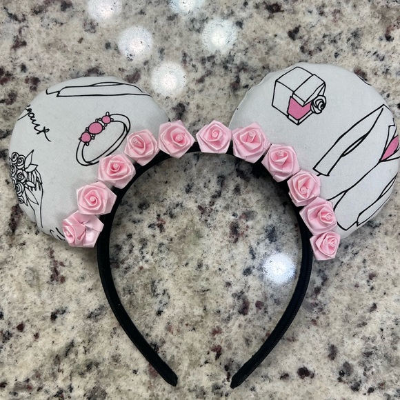 Wedding Mouse Ears | “I Do” - Picture 1 of 4